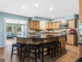 1273 Quarry Commons Drive, Yardley PA 19067