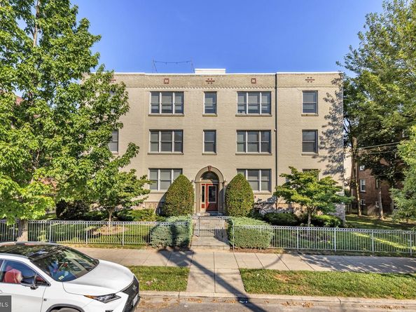 5040 1st Street NW 401, Washington DC 20011