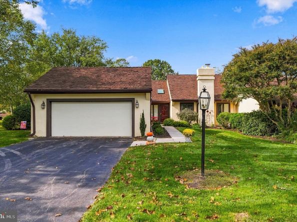 17 Springhouse Lane, Blue Bell PA 19422