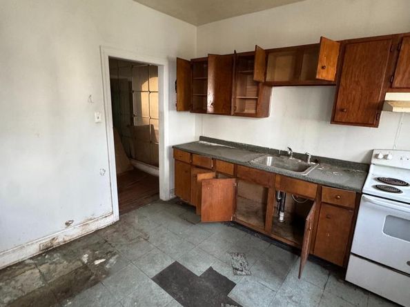 1727 S Edgewood Street, Philadelphia PA 19142