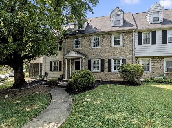 1401 Surrey Lane, Wynnewood PA 19096