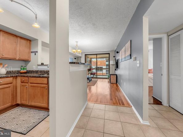 1001 N Vermont Street 905, Arlington VA 22201