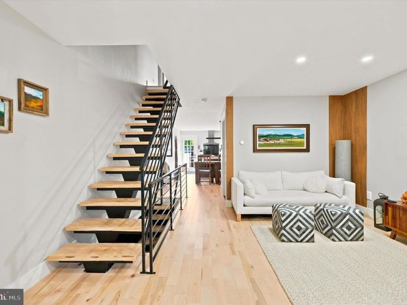 430 Brown Street, Philadelphia PA 19123