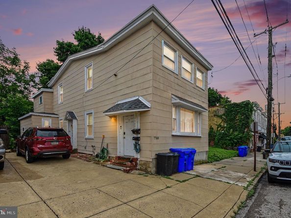 7768 Montgomery Avenue, Elkins Park PA 19027