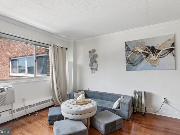 2101 Chestnut Street 1726, Philadelphia PA 19103