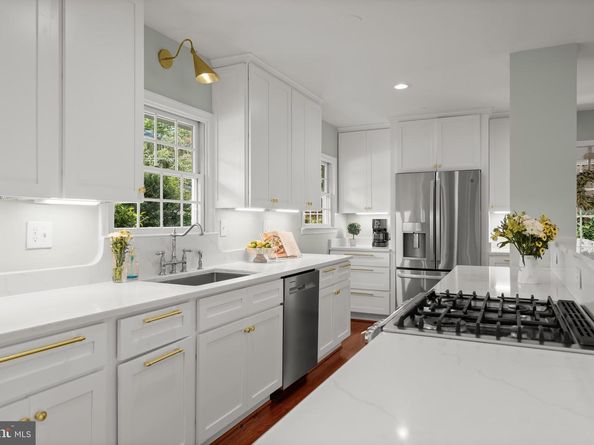 3936 36TH Street N, Arlington VA 22207