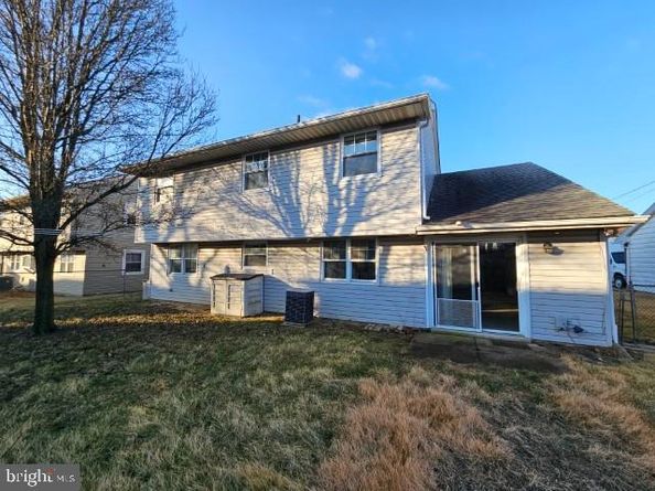 1861 Greymont Street, Philadelphia PA 19116