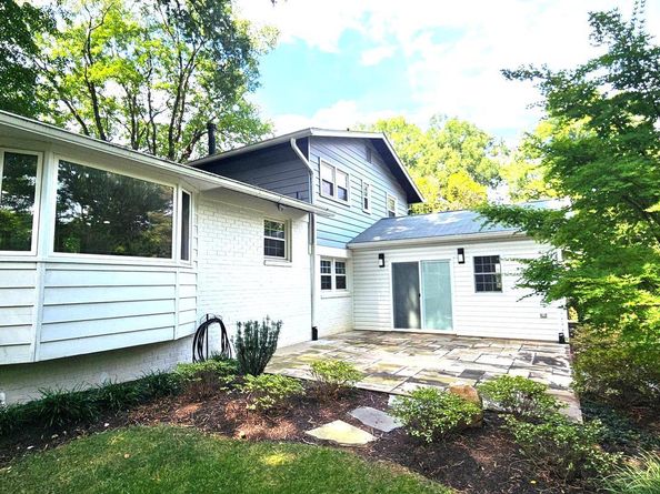 3803 Tall Oak Court, Annandale VA 22003