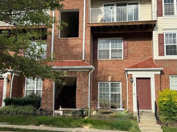 2497 Angeline Drive 301, Herndon VA 20171