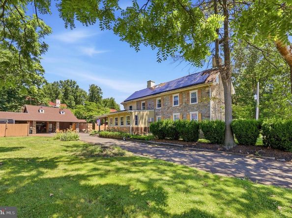 1437 Byberry Road, Huntingdon Valley PA 19006