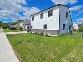 9215 Andover Road, Philadelphia PA 19114