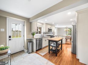 411 Sugartown Road, Wayne PA 19087