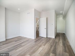 303 Fountain Street, Philadelphia PA 19128