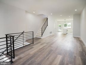 303 Fountain Street, Philadelphia PA 19128