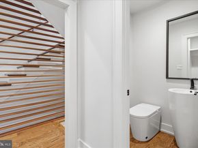 5921 Chesterbrook Road, Mclean VA 22101