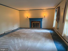 1038 Hickory Drive, Blue Bell PA 19422