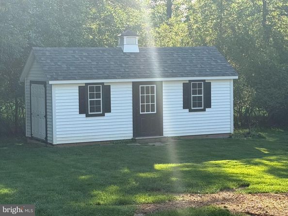 1038 Hickory Drive, Blue Bell PA 19422