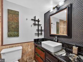 5300 Columbia Pike 701, Arlington VA 22204
