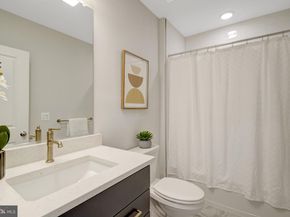 2609 Winchester Walk, Alexandria VA 22301