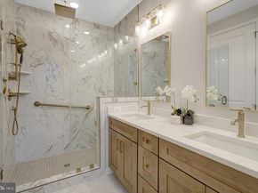 2609 Winchester Walk, Alexandria VA 22301