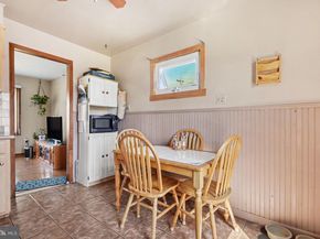 803 Hilary Avenue, Croydon PA 19021