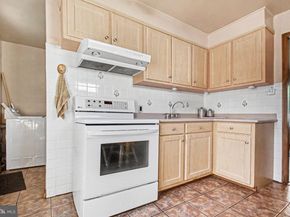 803 Hilary Avenue, Croydon PA 19021