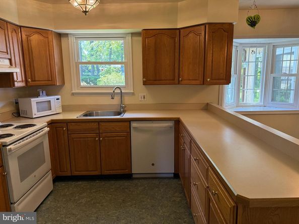 203 Moore Road, Wallingford PA 19086