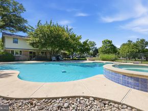 10 Pheasant Drive, Holland PA 18966