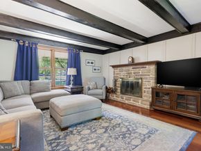 10 Pheasant Drive, Holland PA 18966