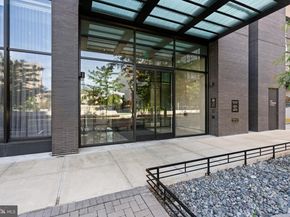 1781 N Pierce Street 501, Arlington VA 22209