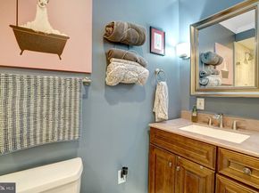 4220 32nd Street S, Arlington VA 22206