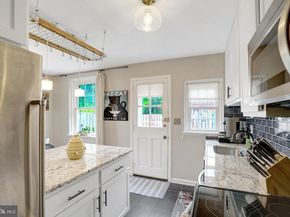 4220 32nd Street S, Arlington VA 22206