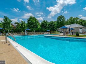 4220 32nd Street S, Arlington VA 22206