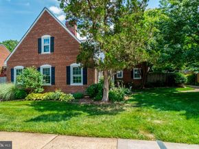 4220 32nd Street S, Arlington VA 22206