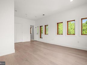 1555 9TH Street NW 1, Washington DC 20001