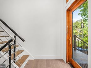 1555 9TH Street NW 1, Washington DC 20001