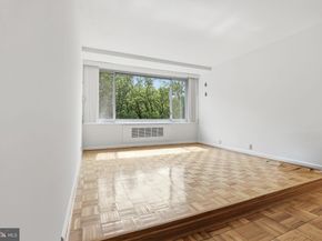 4200 Cathedral Avenue NW 812, Washington DC 20016