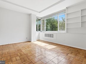 4200 Cathedral Avenue NW 812, Washington DC 20016