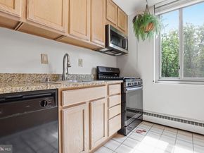 4200 Cathedral Avenue NW 812, Washington DC 20016
