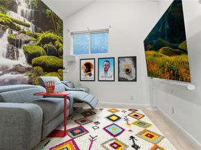 852 Chapman, Pasadena CA 91103