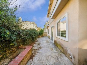 527 S 5th Ave B, Arcadia CA 91006