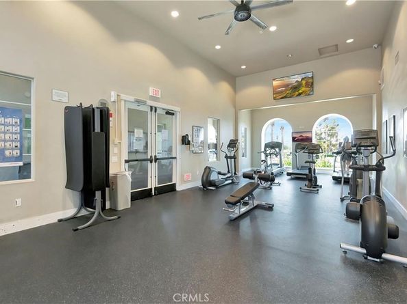 637 Lavender Way, Azusa CA 91702