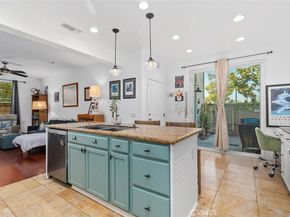 637 Lavender Way, Azusa CA 91702