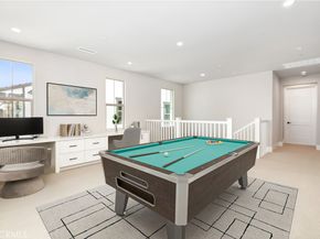 127 Oakstone, Irvine CA 92618