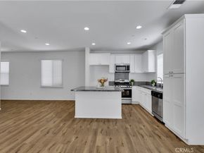 273 S Vermont Avenue, Glendora CA 91741