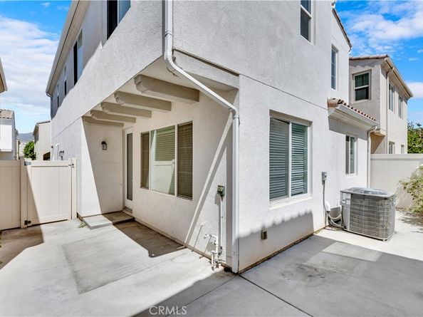 273 S Vermont Avenue, Glendora CA 91741