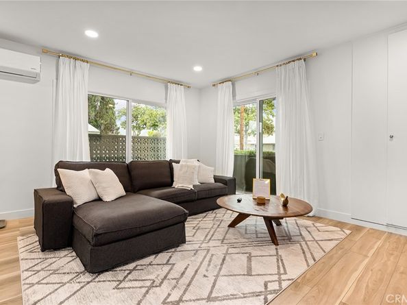 59 S Meridith, Pasadena CA 91106