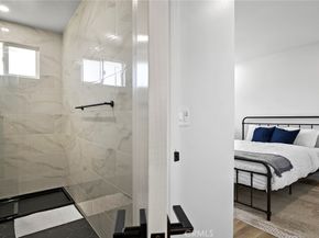 59 S Meridith, Pasadena CA 91106