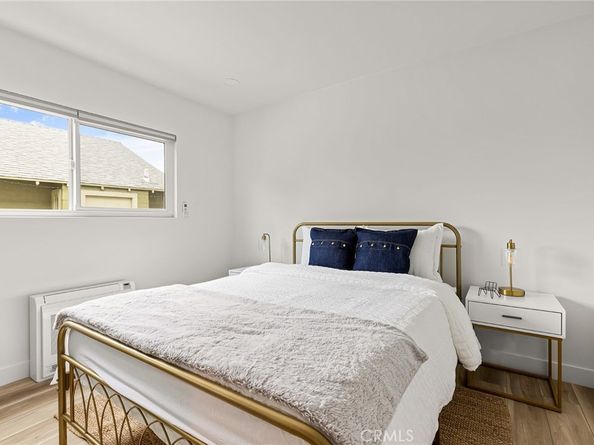 59 S Meridith, Pasadena CA 91106