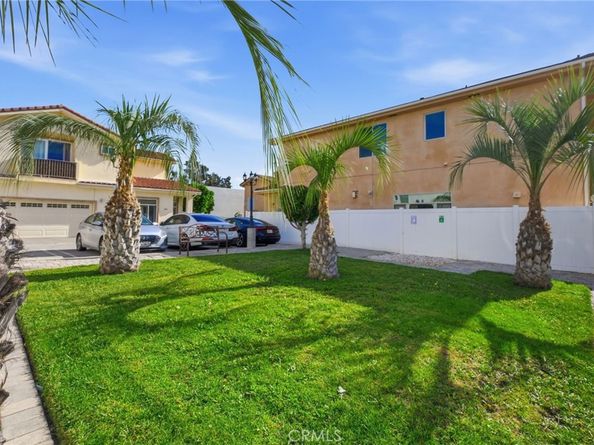 7608 Ani Way, North Hollywood CA 91605